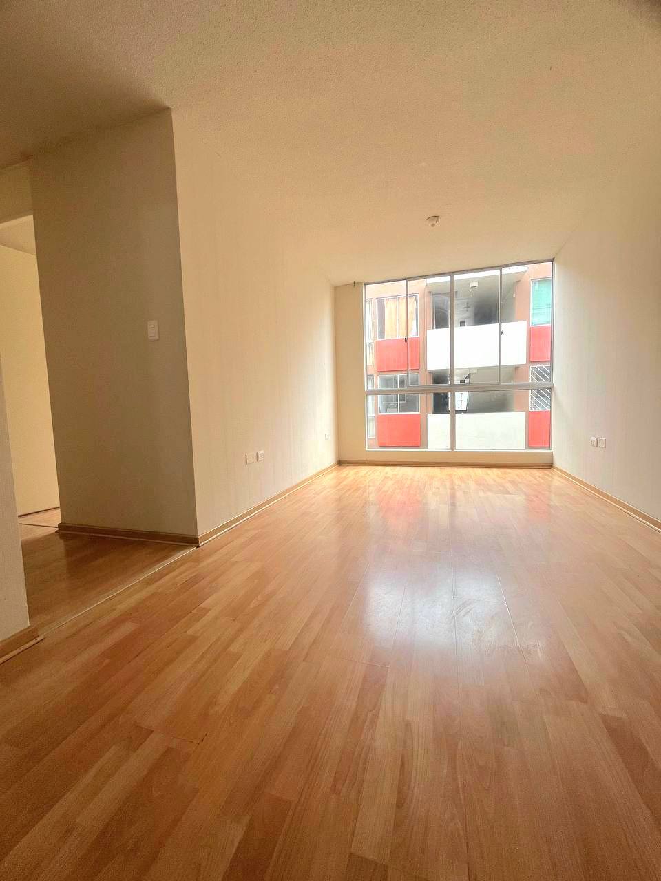 DEPARTAMENTO EN ALQUILER EN EL CONDOMINIO SOL DE CARABAYLLO