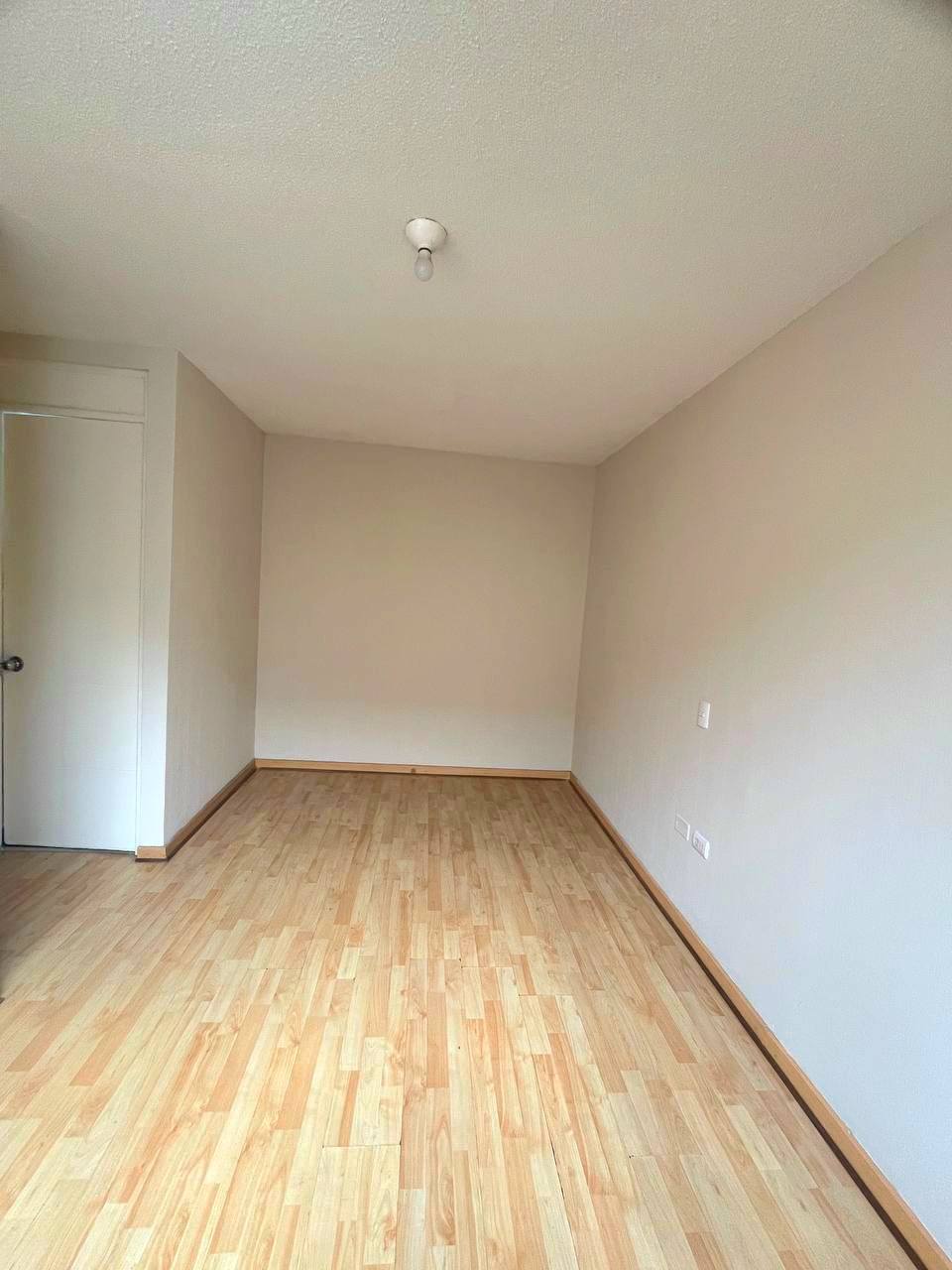 DEPARTAMENTO EN ALQUILER EN EL CONDOMINIO SOL DE CARABAYLLO